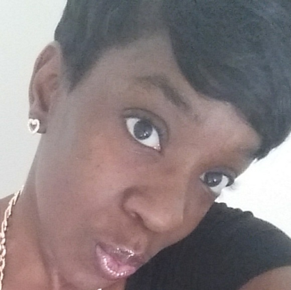 Meet your Posher, Cynnamon - Picture 2 of 2